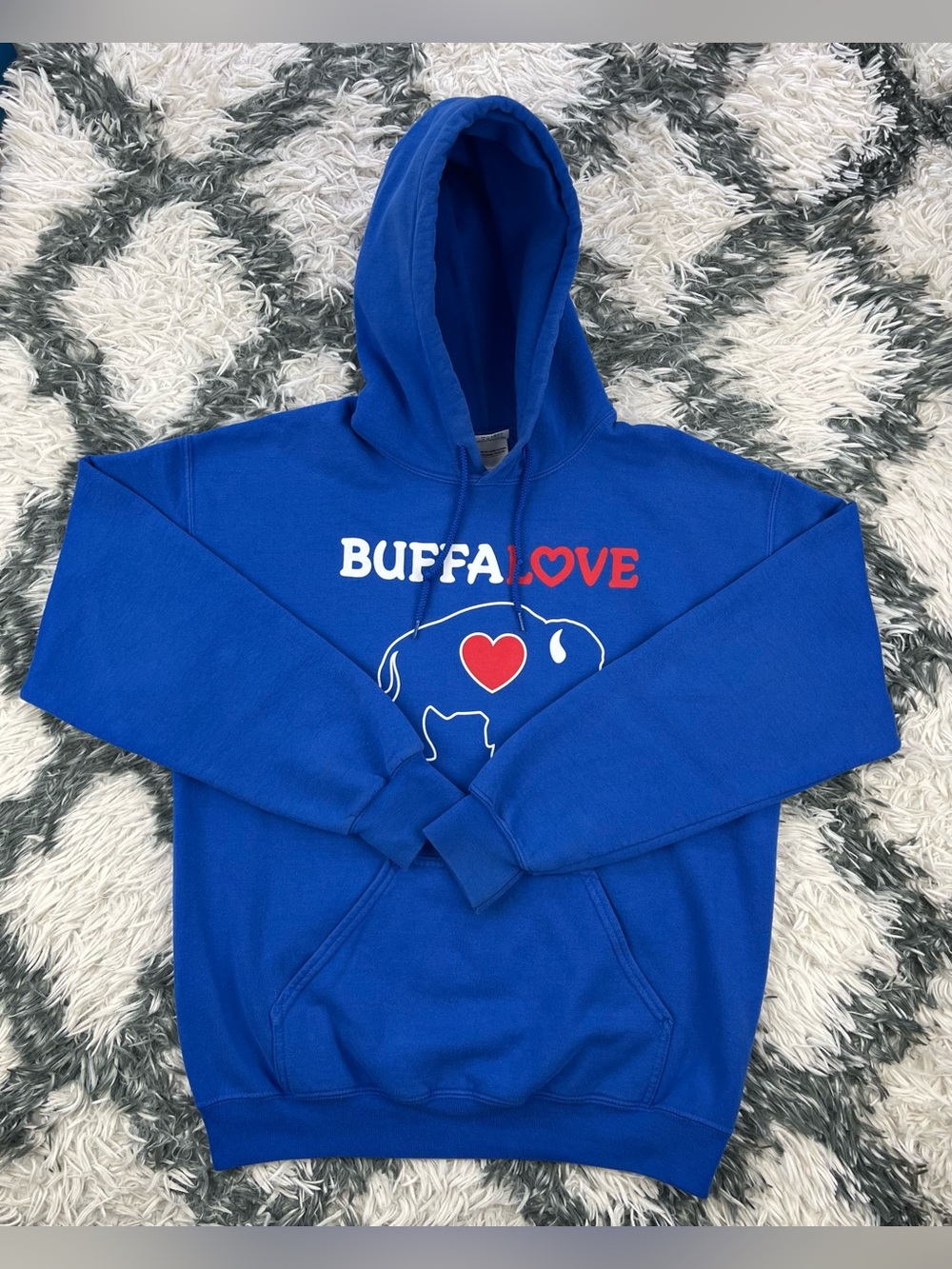 Gildan Men’s Blue Buffalo Bills Buffa Love Hoodie Sweatshirt Size Medium